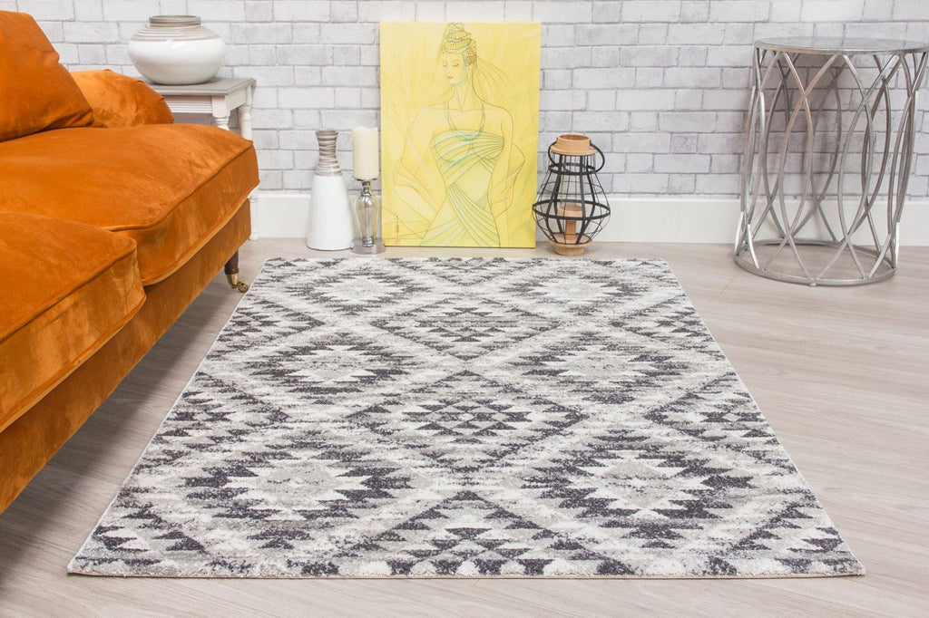 Ardenne Azteca Grey Rug - MacCarthys