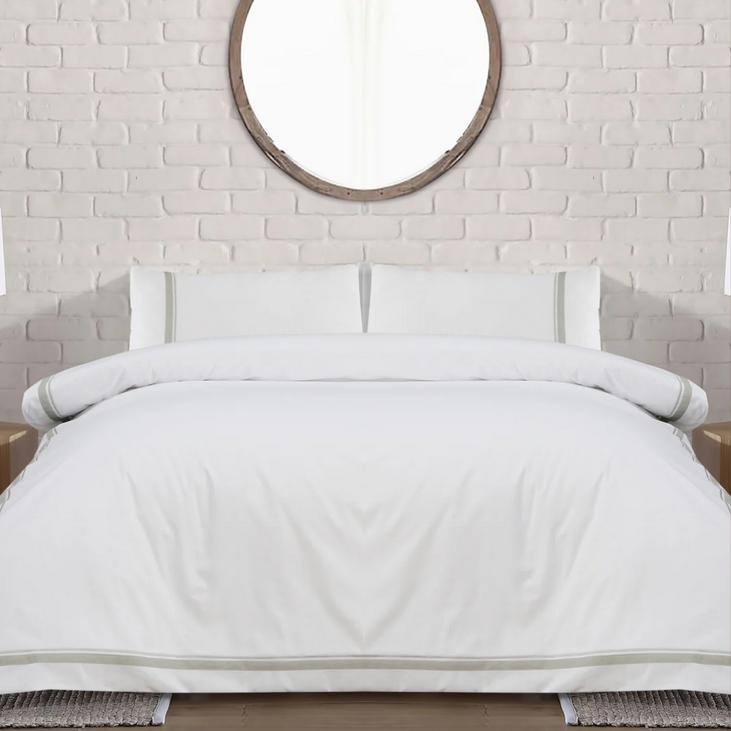 Atlantic Linen St. Emillion White & Silver Duvet Set - MacCarthys