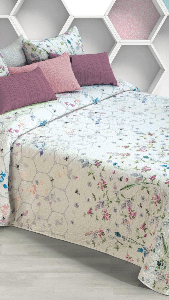 Bouti Bee Happy Bedspread Set - MacCarthys