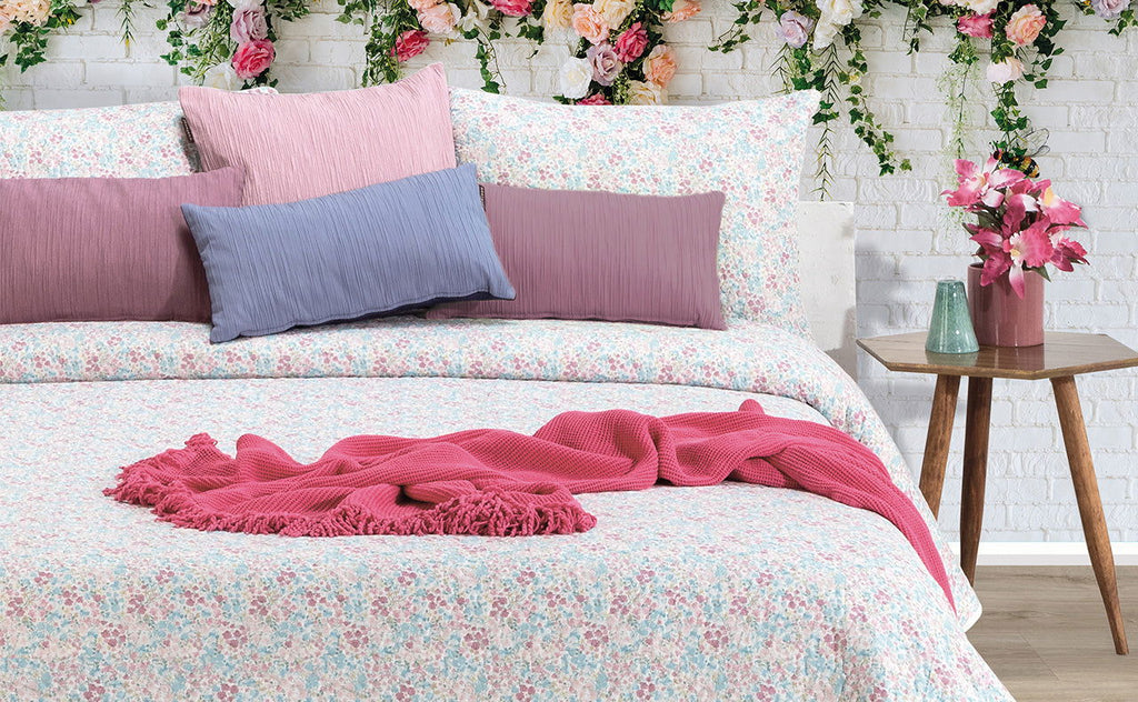 Bouti Bee Happy Bedspread Set - MacCarthys