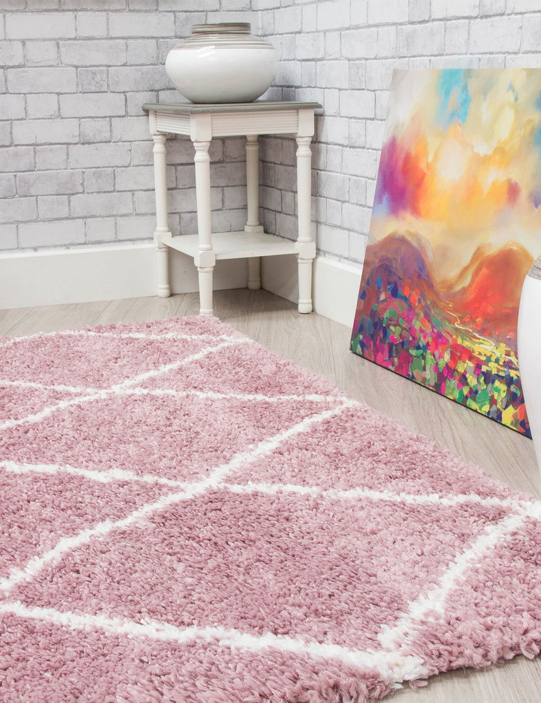 Fantasy Trellis Pink/Cream Shaggy Rug - MacCarthys