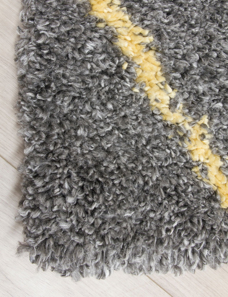 Fantasy Trellis Dark Grey/Yellow Shaggy Rug - MacCarthys